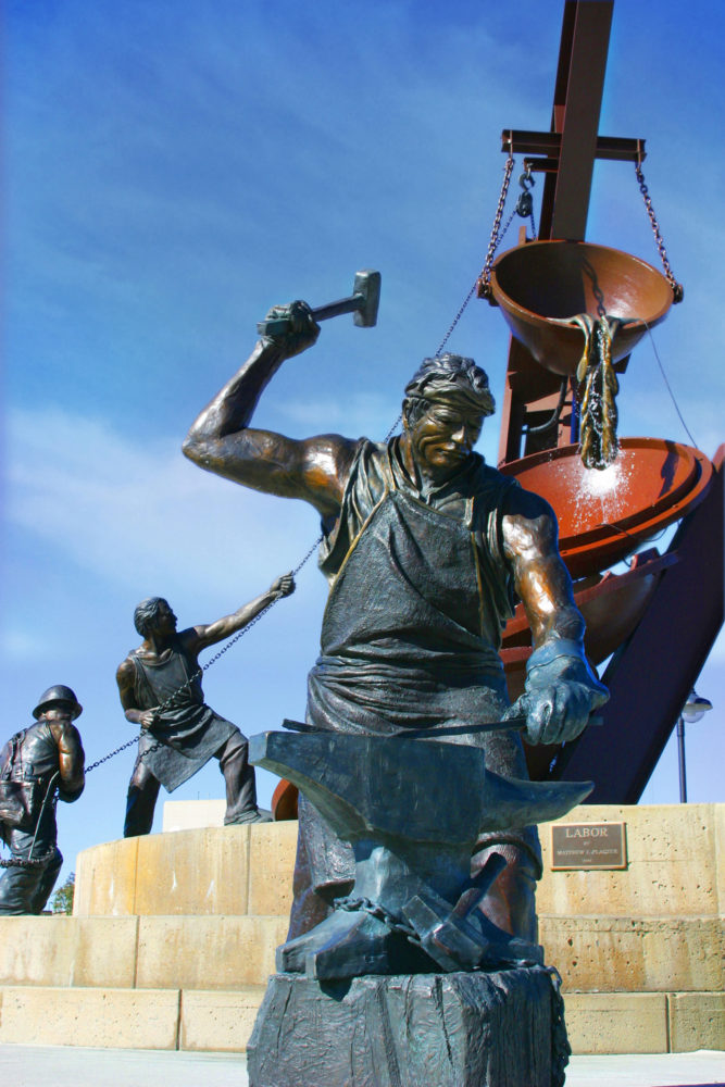 Labor Sculpture