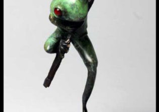 Leg Up Frog