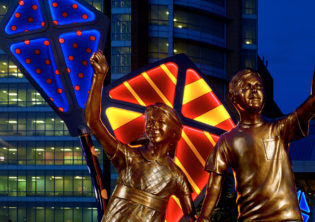 Sprit Children's Hospital Lighted Kites Sculpture
